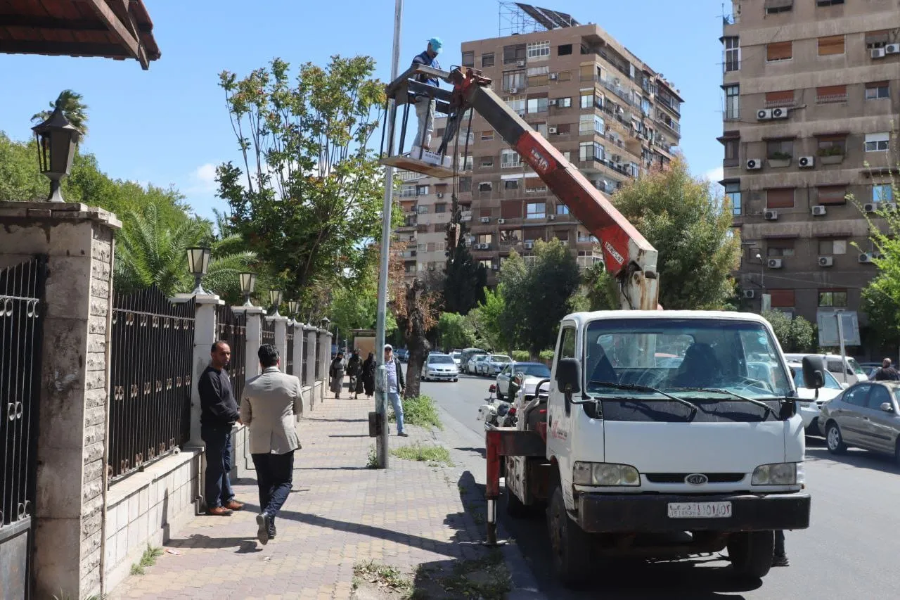 الشركة العامة للكهرباء تكشف أسباب زيادة ساعات التقنين في ريف دمشق