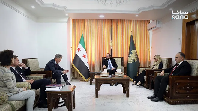 وزير الإعلام يبحث مع أونماخت تعزيز التواصل الإعلامي ومكافحة التضليل الرقمي