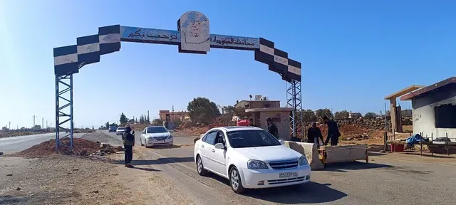 المكتب الصحفي بالسويداء: غياب التنسيق الإداري فاقم معاناة المواطنين