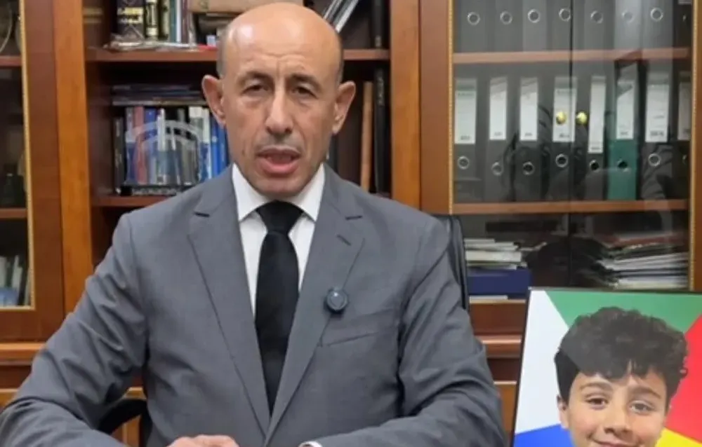 من واجهة النظام إلى لعبة الهجري.. القنصل زهر الدين وانشقاق ما بعد الإقالة