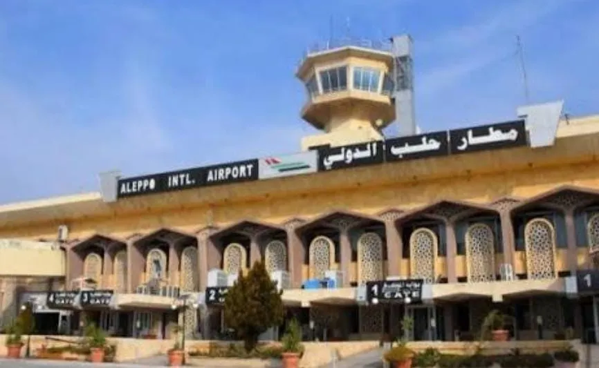 الجمارك توضح آلية التعامل مع الهواتف المحمولة في مطار حلب