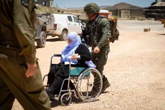 إسرائيل" تُعلن تشغيل منشأة طبية ميدانية متنقلة في جنوب سوريا