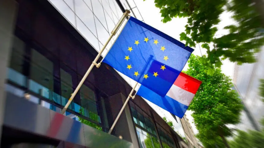 لا نية لفتح سفارة في دمشق حالياً… هولندا تؤكد استمرار مراقبة التطورات في سوريا عن كثب